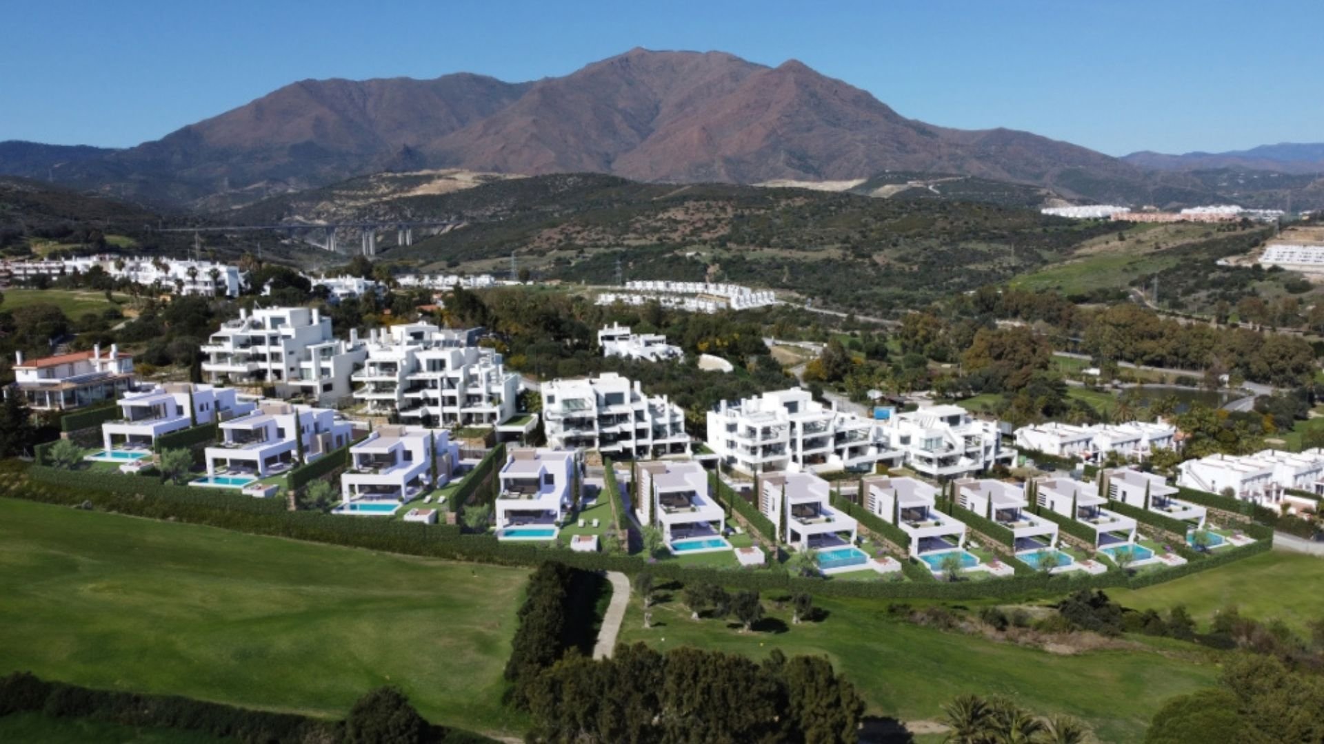 Aurea Villas Location